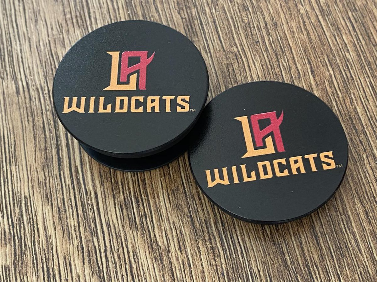 XFLWildcatWay's tweet image. 🚨🏈GIVEAWAY TIME🏈🚨
We are giving away a LA Wildcats 2020 schedule poster and a Wildcats PopSocket!  In order to win you must RETWEET this post and FOLLOW us.  Winner will be announced this Saturday, good luck and go Cats! #XFLWildcats #XFL2020 #Giveaway #ClawsUp