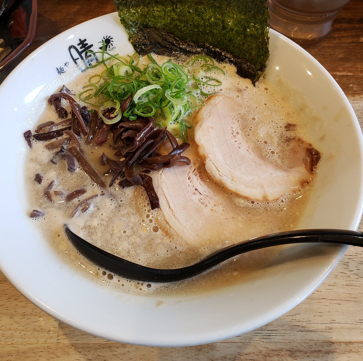 麺や晴 麺や晴