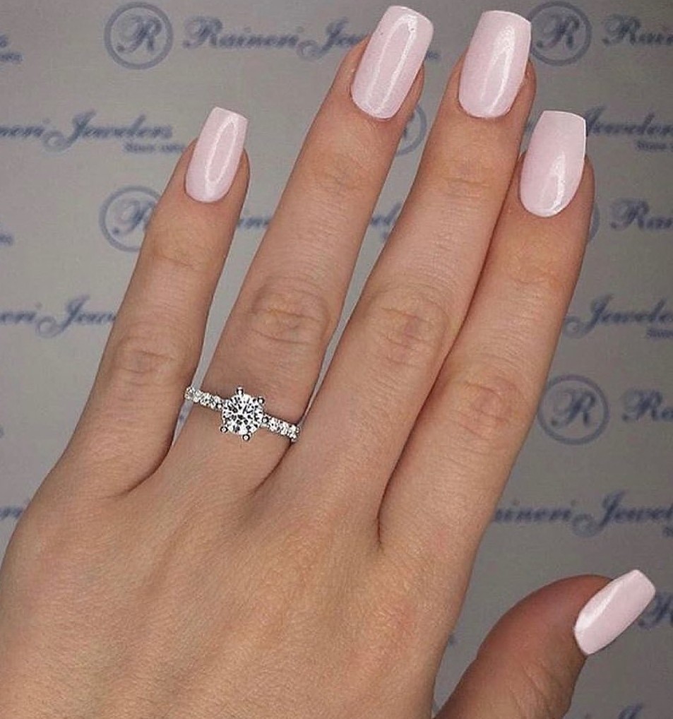 lebogang_fisher's tweet photo. 2. What kind of engagement ring best describes your style? #weddingthread #NtshalamoragoBW https://t.co/Gq531wnqwE