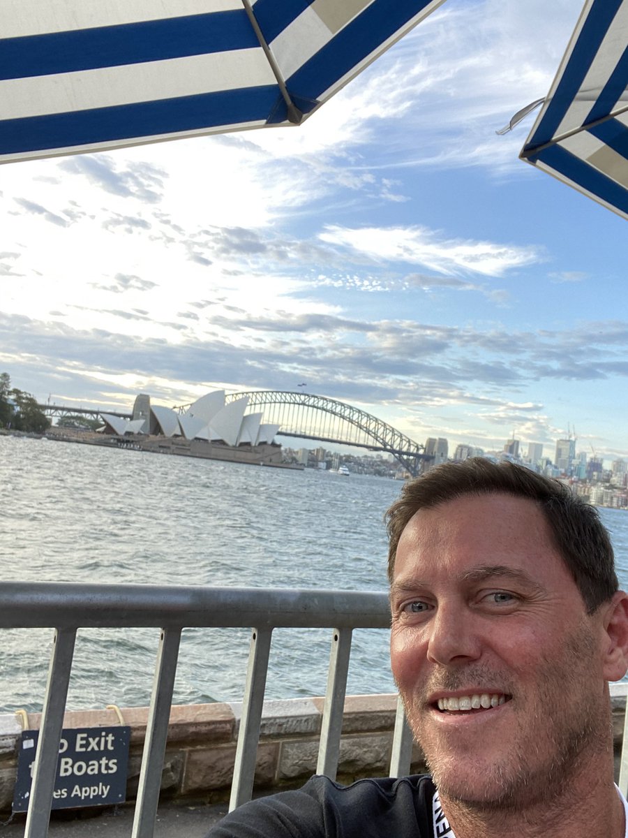 damienmartyn's tweet photo. Not a bad night for a dinner and movie! @WestpacOpenAir https://t.co/30ACs1kECw