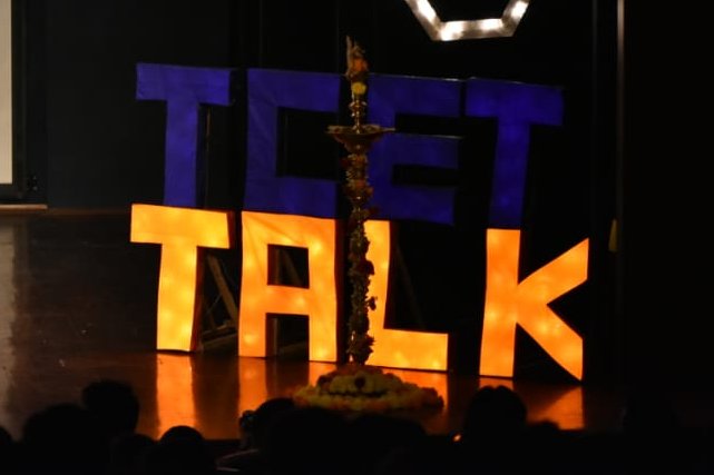 VoraciousSid's tweet photo. What an incredible #college Thakur College of Engineering and Technology, Mumbai.
All the work they are doing to promote new tech and #entrepreneurship is really #inspiring to see.

Thank you for having me as a #speaker 
#graffersid #tcet #tcettalk #motivation #mumbai #startup https://t.co/9pYARSJWHL
