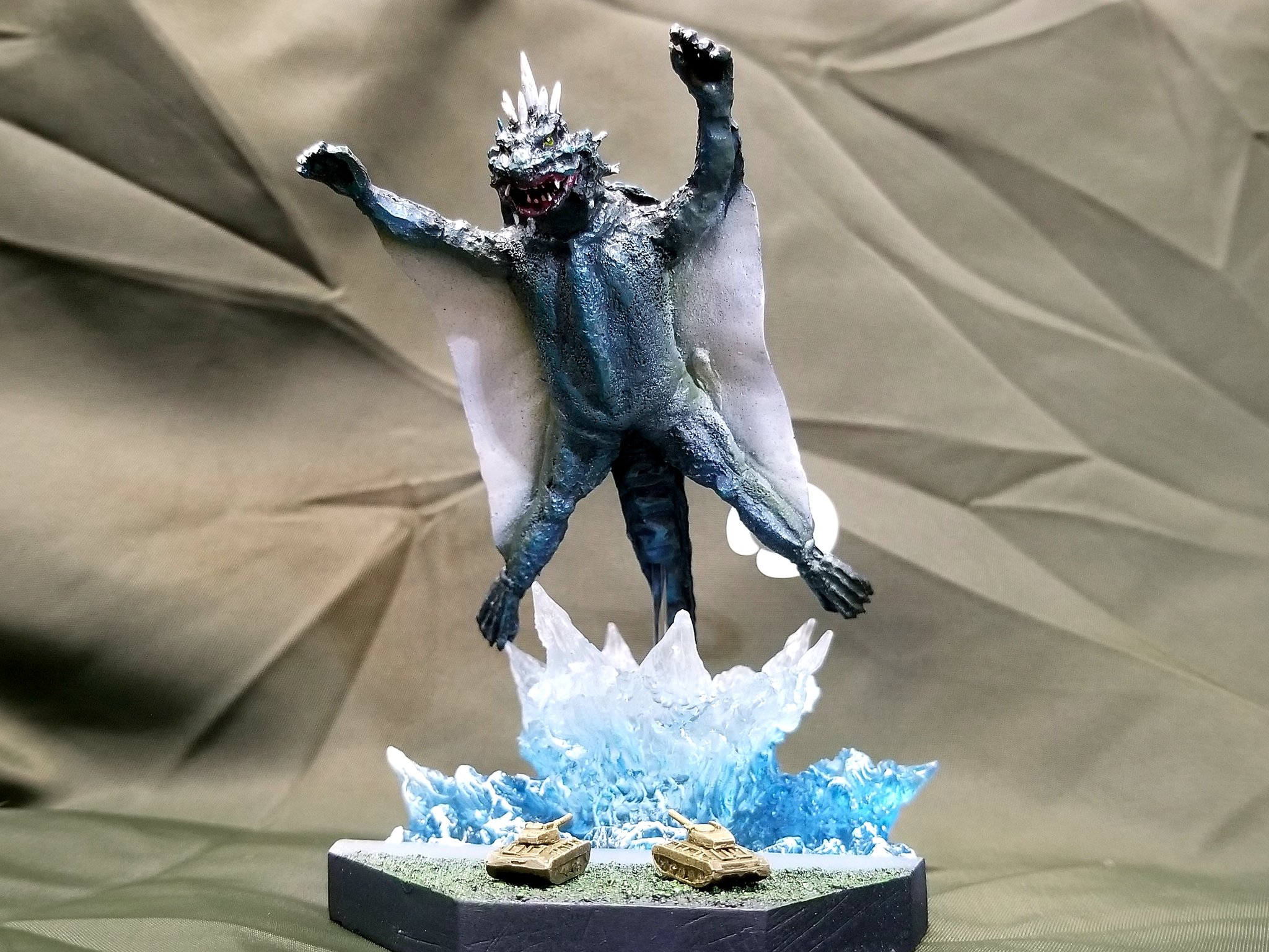 大怪獣バラン1958版特撮大百科300体限定オーナメントイワクラ