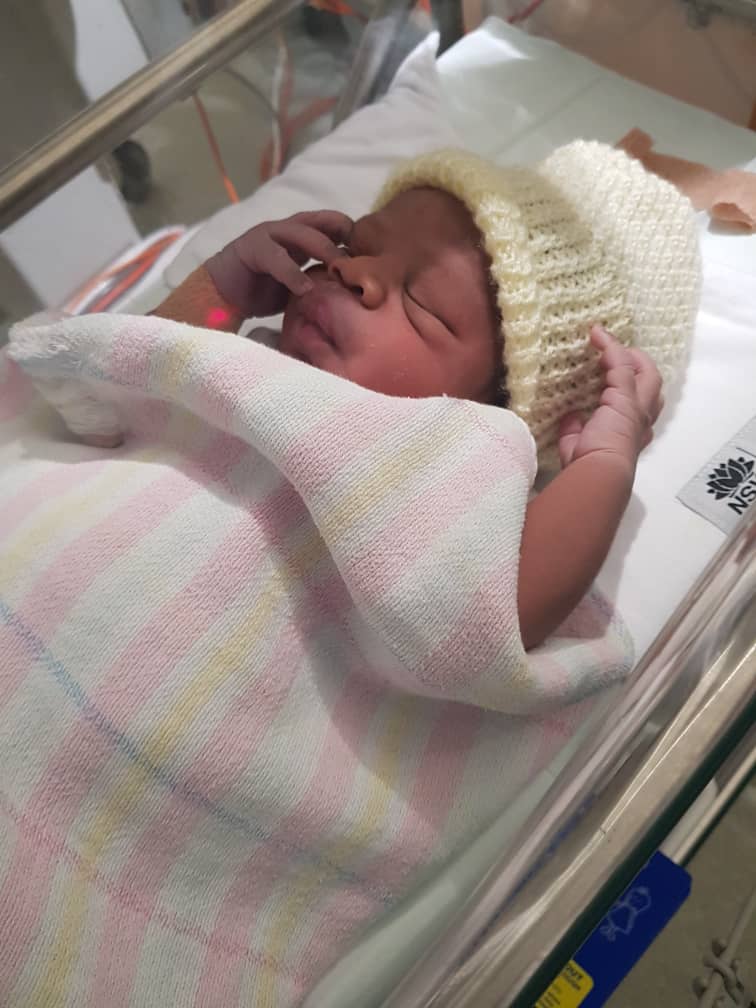 Mchlfreedom's tweet photo. The boy looks just like me... Welcome to this lovable world... #Australia #OlaSpeaks https://t.co/m2edJmJ38E