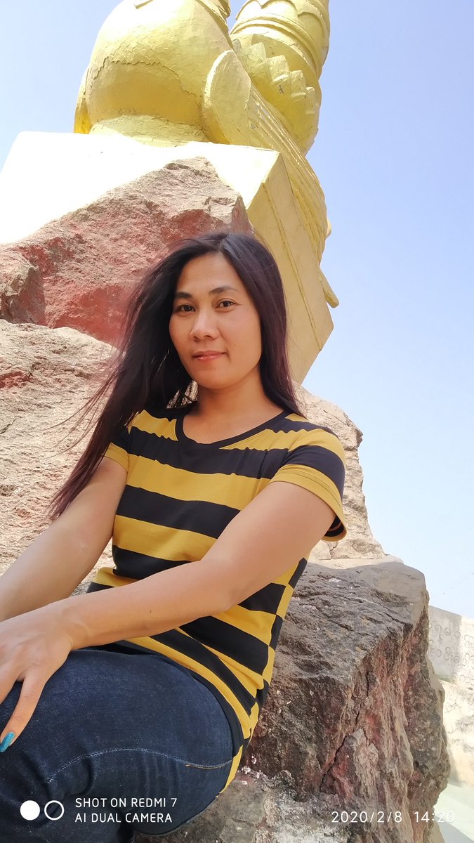 အရမ်းလှတယ်ချစ်ရသူရယ်