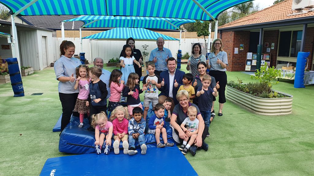 PaulRyanGEL's tweet photo. After a centre tour and reading a book to the children, @TimRichardsonMP announced the redevelopment of the site at 205 Nepean Highway Mentone into a brand new purpose built 114 place Goodstart Early Learning Centre.
#TwoYearsAreBetterThanOne #GoodstartEarlyLearning # https://t.co/PBp1XOYEHm