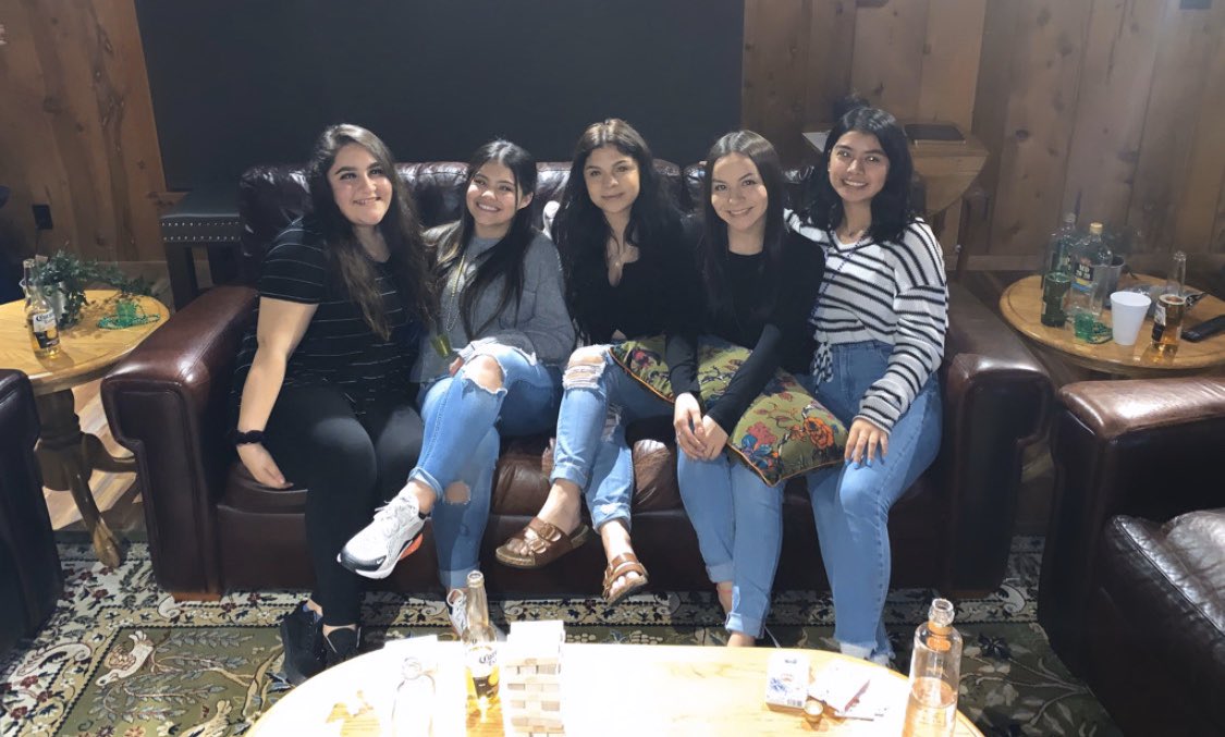 nancyrosales__'s tweet photo. 3 day getaway with squad 🤪 https://t.co/rs5FRGo8NL