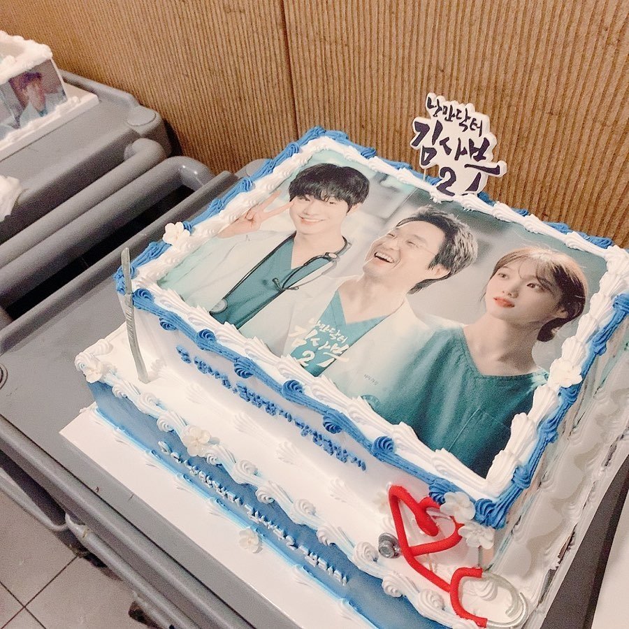 [2020.02.24]Ahn Hyo Seop at "Dr. Romantic 2" Wrap-up Party(c) @_g_1_o_2_s_1_u_7_ & as watermarked. #안효섭  #ahnhyoseop  #RomanticDoctorKim2  #wrapupparty