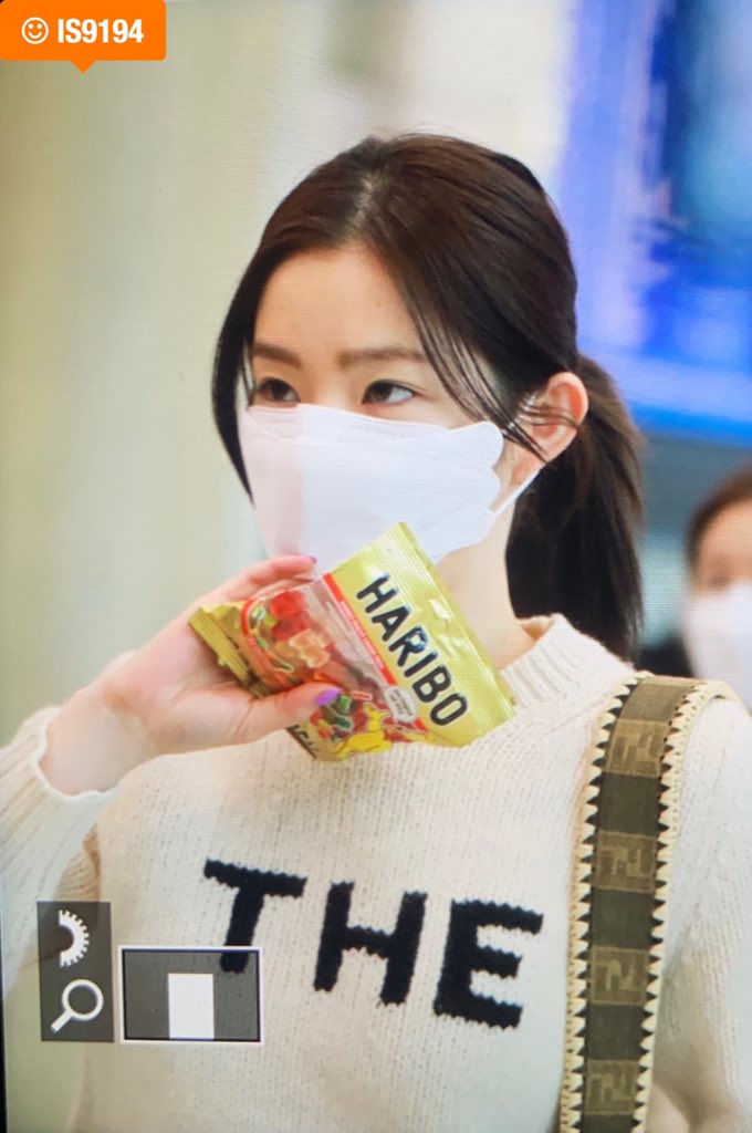 이스 tweet media