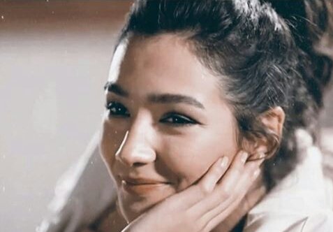 Daha geçen 23.yaş gününü kutluyorduk zaman ne çabuk geçti öyle😢
Doğum günün kutlu olsun çiçek kızım iyi ki idolüm olmuşsun🌸❤
Başarıdan başarıya koşacağın,mutlu,sağlıklı ve huzurlu bir yaş olsun senin için✨🙏💜
<a href="/aybukepusat/">Psikopat</a> 🎈