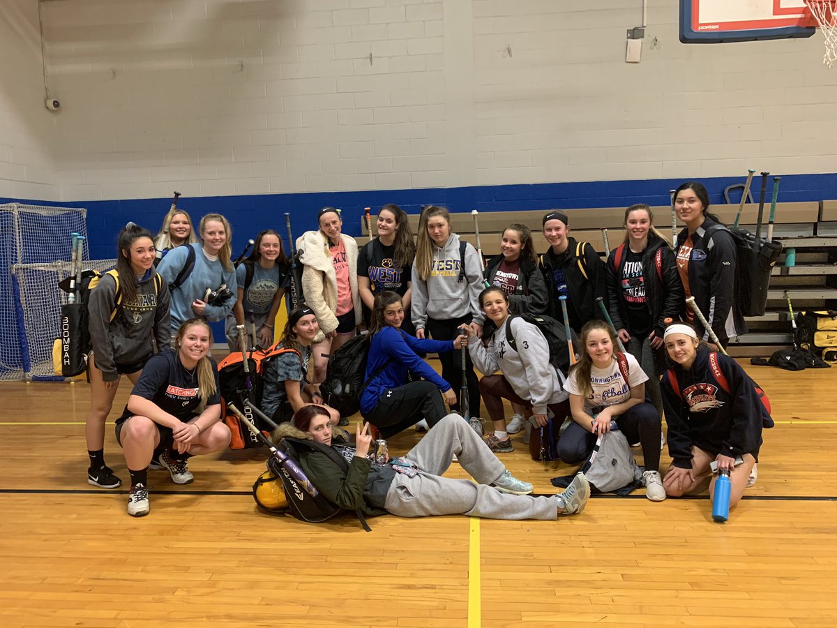WestSoftball17's tweet photo. Last open gym until we start in a week!!! #selflessandrelentless #westsof https://t.co/4gaIVutEBR