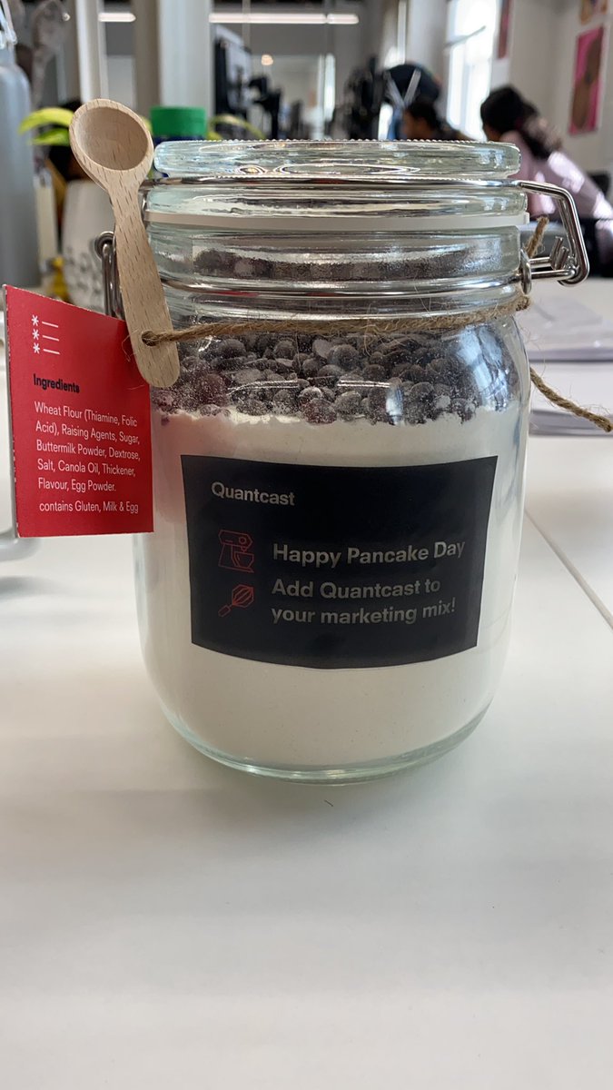 x_riya's tweet photo. First pancake day in Australia made a whole lot better by @Quantcast https://t.co/gwsY69HRYl