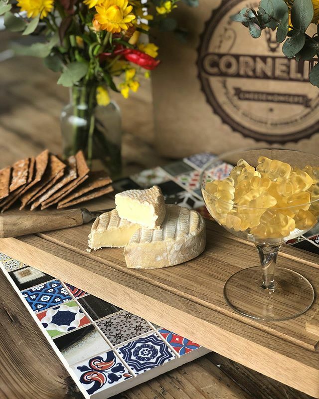 CorneliusCheese's tweet photo. *COMPETITION TIME* Announcing our newest gifting option - the Just BRIEcause Pack! A gorgeous, indulgent and fun cheese gift for someone special in your life ❤️ including the best Brie we have in the cave, Champagne Gummy Bears and beautiful MOR crackers… https://t.co/FDwGGJMlmG https://t.co/mFl24TwoFw