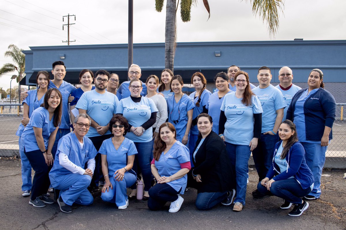 PRgirlchels's tweet photo. Loved volunteering at @SFEFoundation’s Day of Giving in Fullerton ✅🦷✨ Such a great day! https://t.co/Sl6QPBfjqS