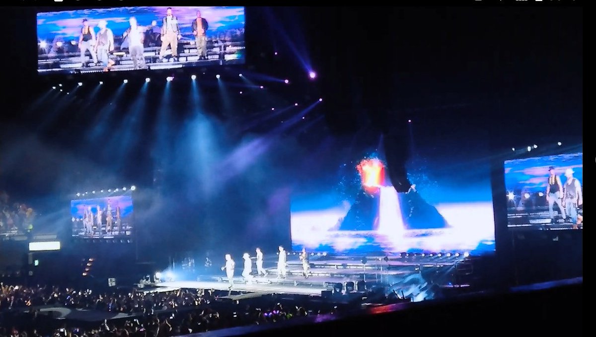 iseladac's tweet photo. @BsbSpanishArmyc Yo fuí el viernes y estuvo maravilloso el concierto, excelente producción y ellos mejor que nunca 😍 The best concert ever 🎤🎼🎶🎵💞 @backstreetboys #BSBCDMX2 #DNAWorldTour 🇲🇽🎶💕 https://t.co/mn3F5dG1Wq