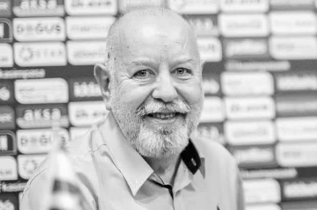 #Silivrispor ailesi olarak Yukatel Denizlispor maçında rahatsızlanan ve kaldırıldığı hastanede hayatını kaybeden Kasımpaşa Eski Sportif Direktörü Nursal Bilgin’e Allah'tan rahmet, ailesi ve sevenlerine baş sağlığı dileriz.
#NursalBilgin pic.x.com/B9MDDcufMy