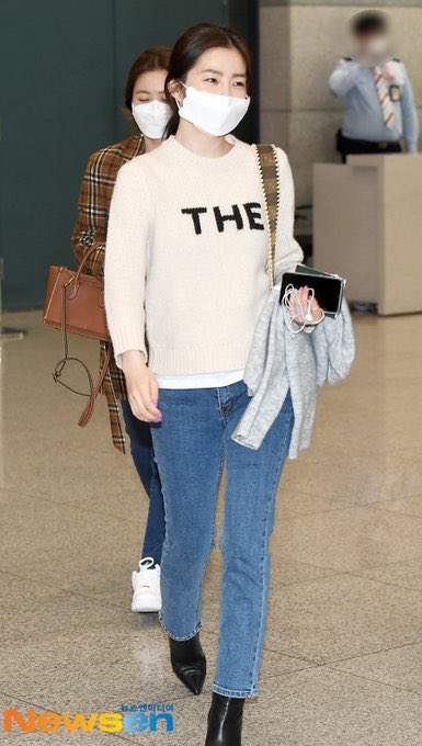 IRENE (아이린) NEWS tweet media