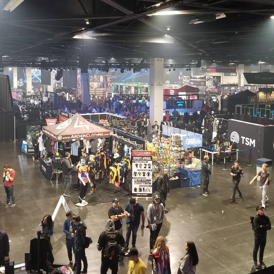 TVatWork's tweet photo. Still can't get over how much fun this weekend was at #DHANA2020 hosting the @HyperXTruck with @ConfusedCaribou! Met so many amazing people, got to see some fantastic #RainbowSixSiege players, and so much more. Cant thank everyone enough for all their hard work on the truck! https://t.co/GlG6PFQwBt