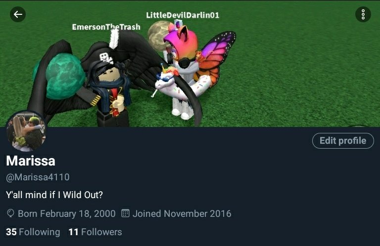 Marissa4110's tweet photo. @TMFPTRASH true friendship, am I right? :3 https://t.co/spXRkM6WIV