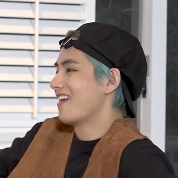 Kim Taehyung Closet on Twitter 