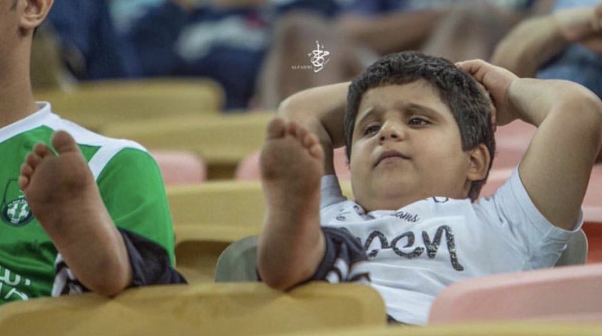 reeemmzz's tweet photo. - كويز و ميدتيرم و بروجكت و برزنتيشن و اسايمنت و فاينل!

انا : https://t.co/uxfvdE3aNU