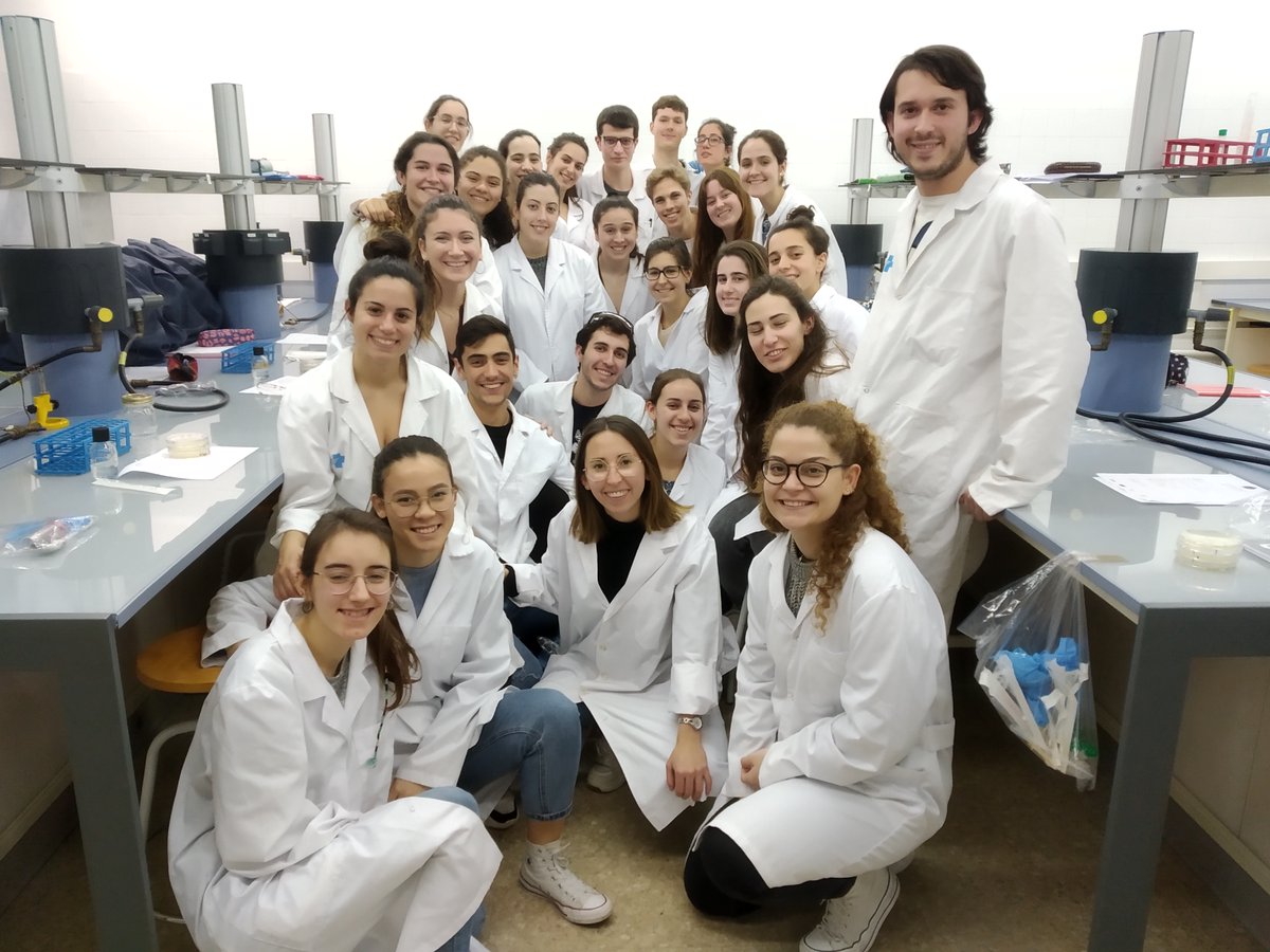 Con todos nuestros MicroTAs ya entrenados, arrancan las primeras sesiones en los institutos del proyecto Micro-Món@UAB_3.0!