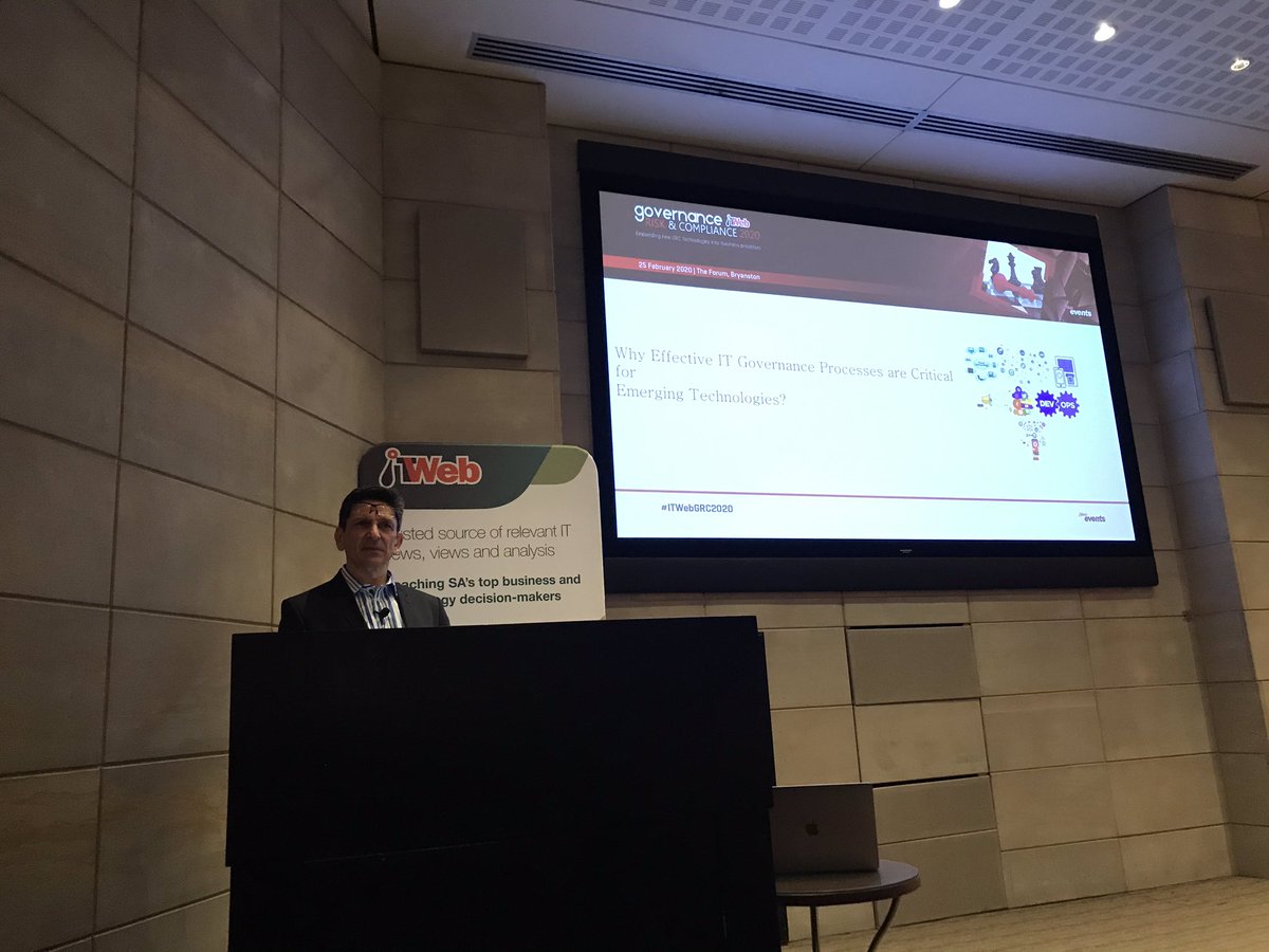 ITWeb_Events's tweet image. Virtual Alliance Managing Director, Max Bletcher kickstarts the #ITWebGRC2020