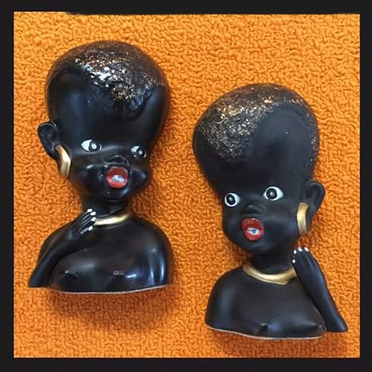 Two vintage figurines #orangedaze #orange_daze #retro #vintage #kitsch #collectibles #collectables #black #figurine #woman #fifties #midcentury #wallhanging #forsale