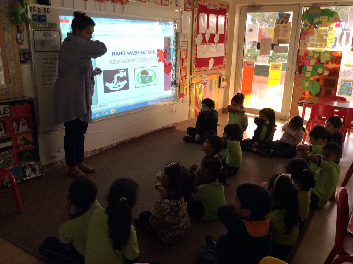 AmbassadorKGdxb's tweet photo. #Keepgermsaway A class presentation on hand washing techniques and good Hygiene for our little ones!😎👍🚿 @AmbassadorKGdxb @KHDA https://t.co/4J4DVnhyDi