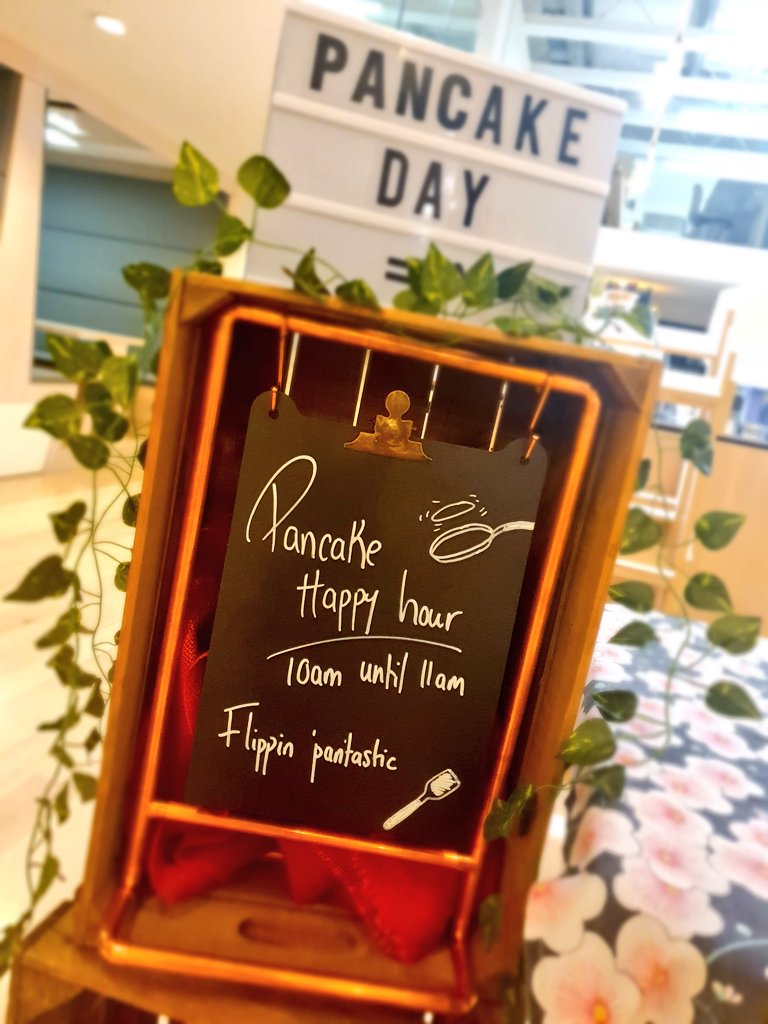 ImMedCafe's tweet photo. Getting ready....#PancakeDay2020
....
#londonstorey #welovethisbusiness @EdWalker18 @BaxterStorey https://t.co/kRRGWnS8Z4