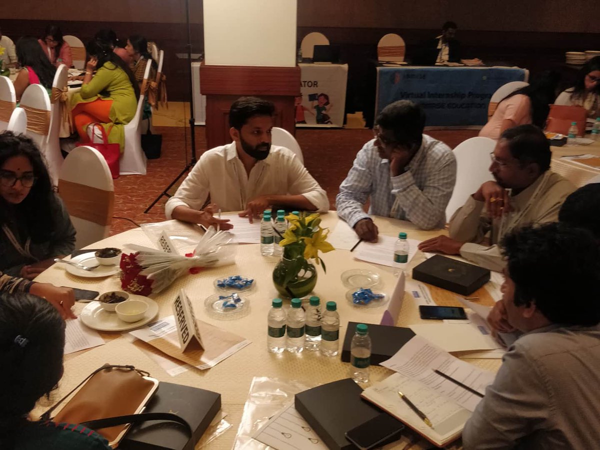 GCC_Certificate's tweet photo. The #ImmersionWorkshop held on Saturday (22nd Feb) was all about learning best practices, engaging in case studies, and networking with peers. Not just that, we introduced Univariety's cutting edge guidance technology & tools to take learning to the next level. Up next is Delhi! https://t.co/8wsnWtl7CA