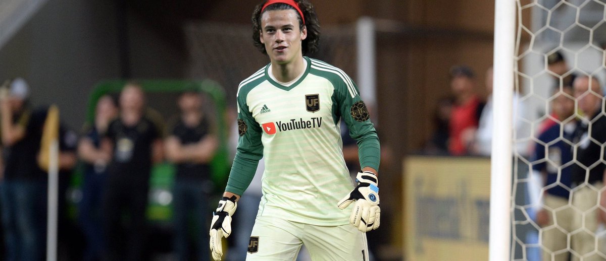 El arco está seguro conmigo 😉 5 días para el enfrentamiento entre @Drakonia11 Y <a href="/Unifut_Oficial/">UNIFUT</a> ! Y yo aquí en la portería esperando con ansias el balón! Vamos UNIFUT! 🌍