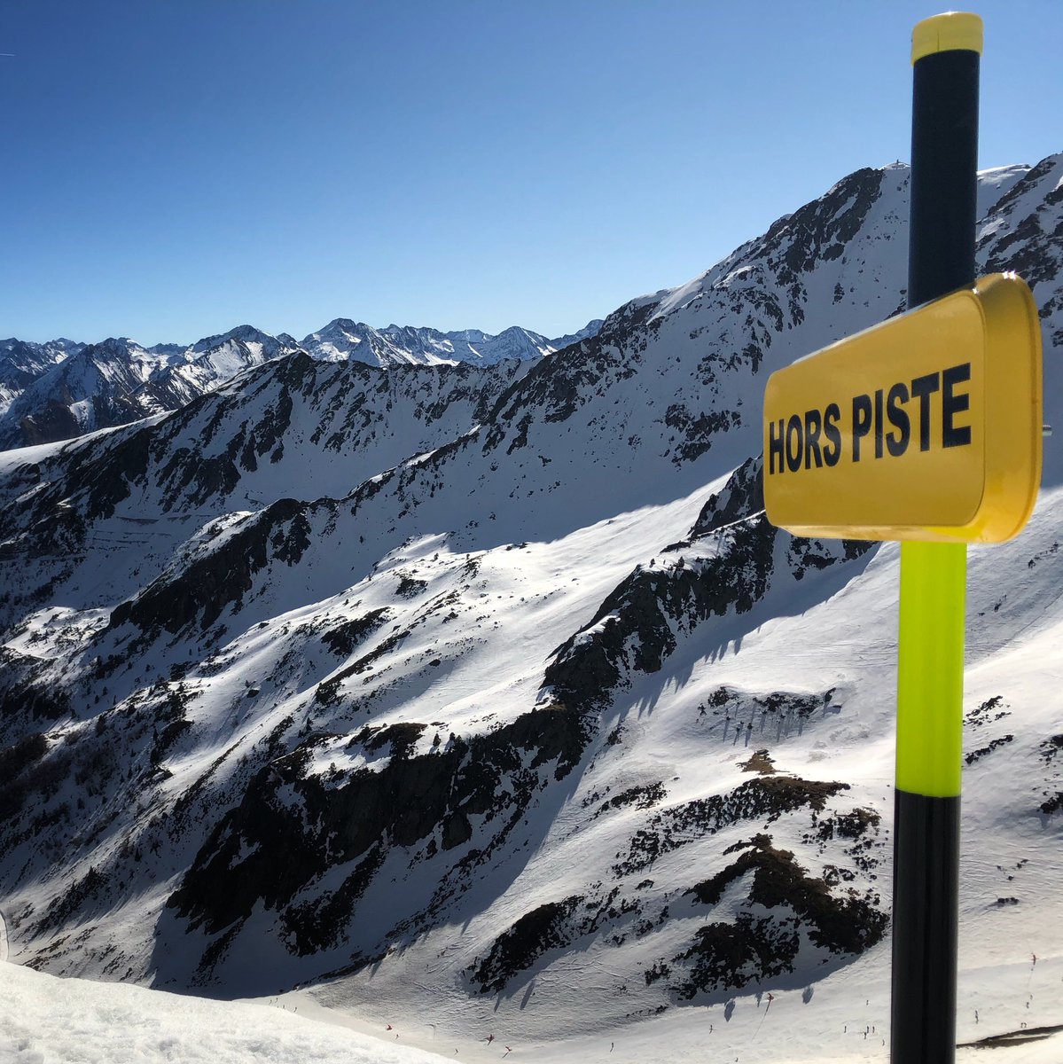 Jυlιεи Fαllεт tweet media