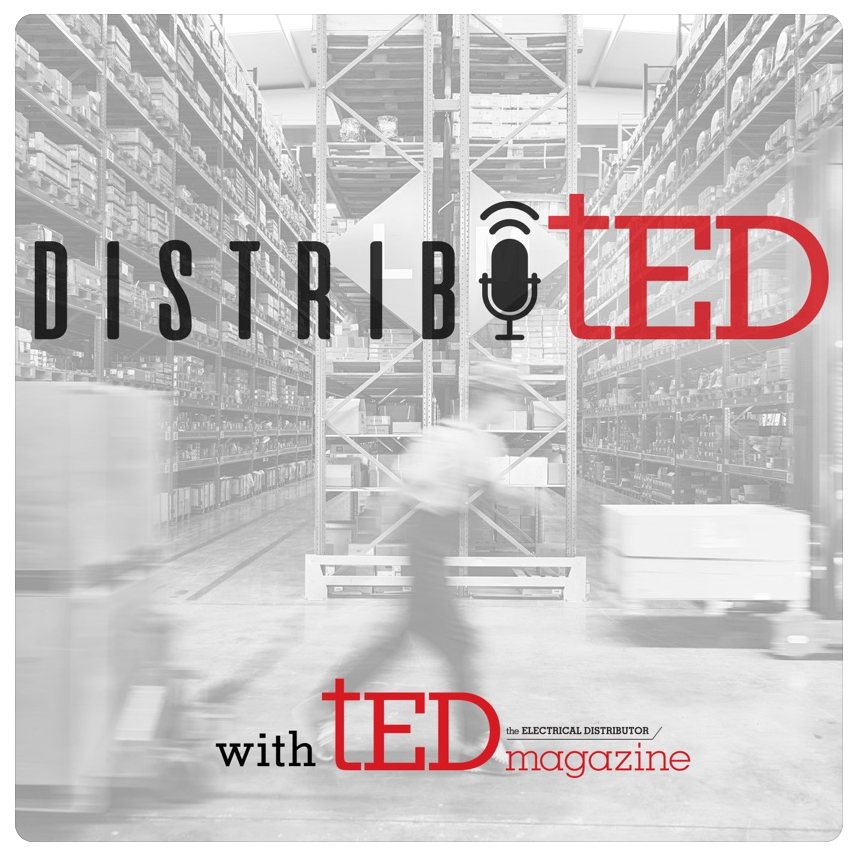 WordGal122's tweet photo. Thank you, @tEDmagazine Publisher Scott Costa, for inviting me to talk about marketing trends for 2020 on your DistributED podcast! 

https://t.co/ABDils83va https://t.co/nJBhWjds7o