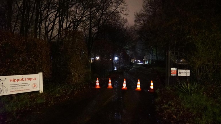 24 februari 2020,  uur Gewapende overval op manege, meerdere zadels gestolen Bij een gewapende overval op paardenbedrijf Hippocampus aan De Bult in Soerendonk zijn maandagavond zadels gestolen. De overval gebeurde rond negen uur 's avonds. De.....