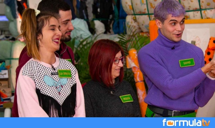 FormulaTV's tweet photo. #Audiencias #MaestrosDeLaCostura (13,9%) marca máximo y recorta distancias con #VivirSinPermiso7 (14,5%) https://t.co/vgEytHdIwZ https://t.co/dl7uvipv8e