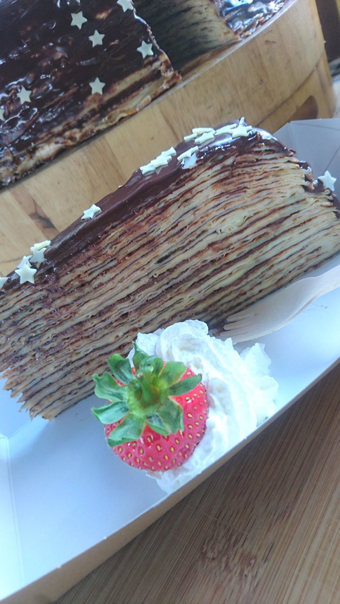 It’s pancake day and have we got news for you...

<a href="/PlatnumPancakes/">Platinum Pancakes</a> will be joining us at #SGFF20 this May and will be on hand throughout the weekend to satisfy those sweet tooth cravings 🥞🤩

How do you like your pancakes? Leave a comment below to let us know 😋