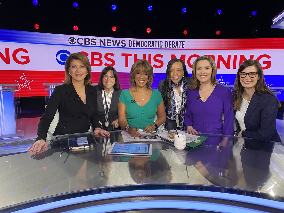 szirinsky's tweet image. #DemDebate  it's game time - we're ready - it's an important day in history  ⁦@CBSNews⁩