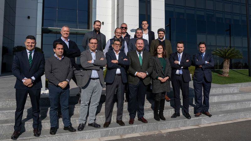inmobiliariomes's tweet photo. ☑️ @Porcelanosa_es estrecha lazos con las #cooperativas de @CONCOVI_Espana
https://t.co/V7b8K0UoEF
#ProgramaPartners #viviendas #patrocinio https://t.co/TRphfmSGKp