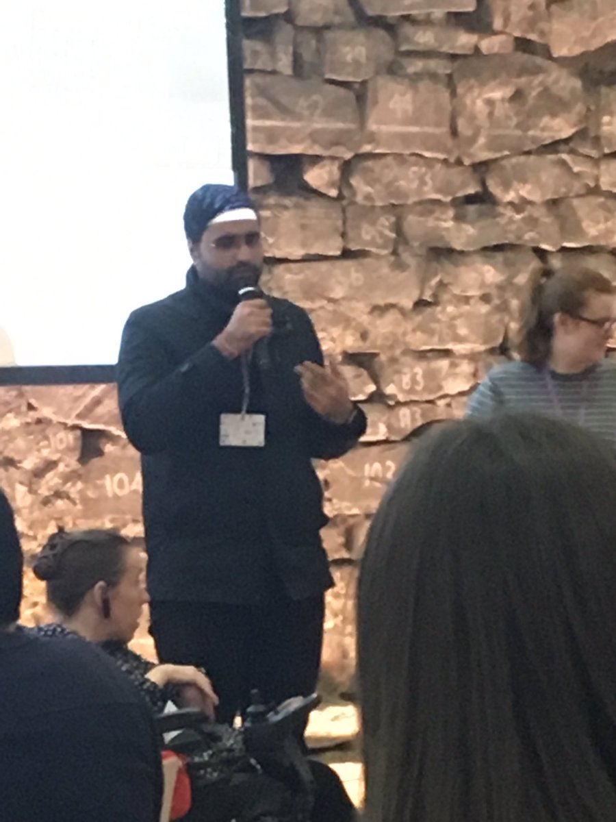 DisabilityFed's tweet photo. @HackAccessDub winners discuss their fascinating project to personalise supports for PwD in Dublin Airport #AT4SmartCity @FreedomTech_IRL @sastireland @EnableIreland https://t.co/TGnpJ0WTJJ