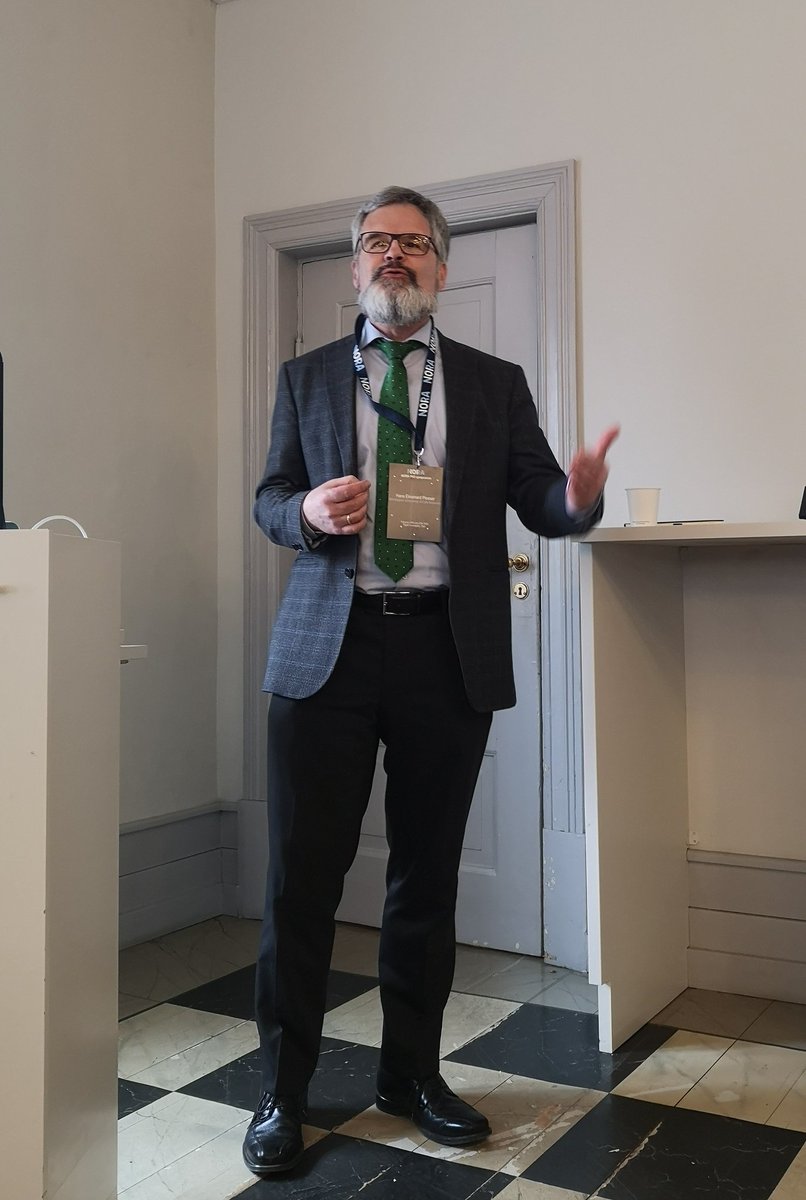 NORAdotAI's tweet photo. In the first session Michael gave advice to PhD students within machine learning, Valeriya talked about matrix factorisation in cancer screening and Hans Ekkehard presented Data science for a sustainable future. Great talks! π π€ #NORAphd https://t.co/I3GxZ1a7S5