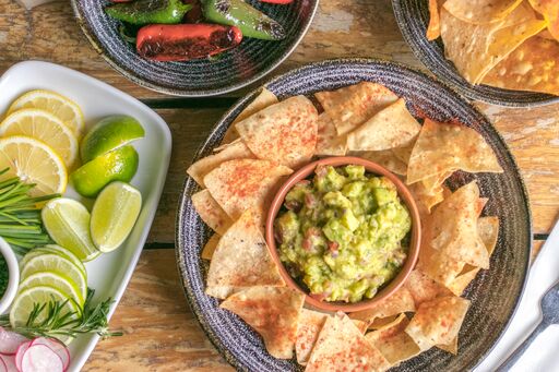 CactusJacksD's tweet photo. When your head says gym but your heart says Nachos ♥️ https://t.co/sKcbzJxsKJ