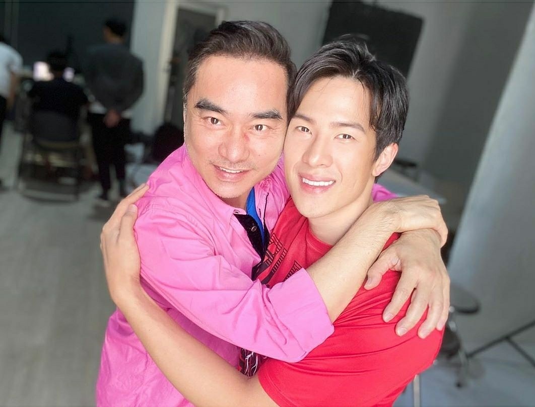 AnThekop's tweet photo. งานการกุศล ถ่ายภาพการรณรงค์เผยแพร่ความรู้เรื่องมะเร็งเต้านมของศูนย์สิริกิติ์บรมราชินีนาถเปนปีที่13 มีวัตถุประสงค์หลักเพื่อดูแลและรักษามะเร็งเต้านมที่ด้อยโอกาสและเพื่อให้ความรู้แก่ผู้หญิงไทยเกี่ยวกับเรื่องโรคมะเร็งเต้านม #QSCBC 🌸❤️👍#jamesma #เจมส์มาร์ Cr .amatyai https://t.co/2lxJWhB3gj