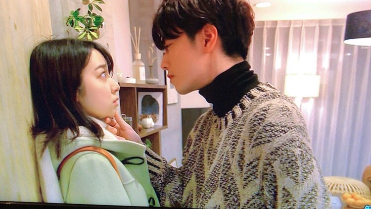 恋はつづくよどこまでもで 壁ドン が話題に 恋つづ トレンドアットtv