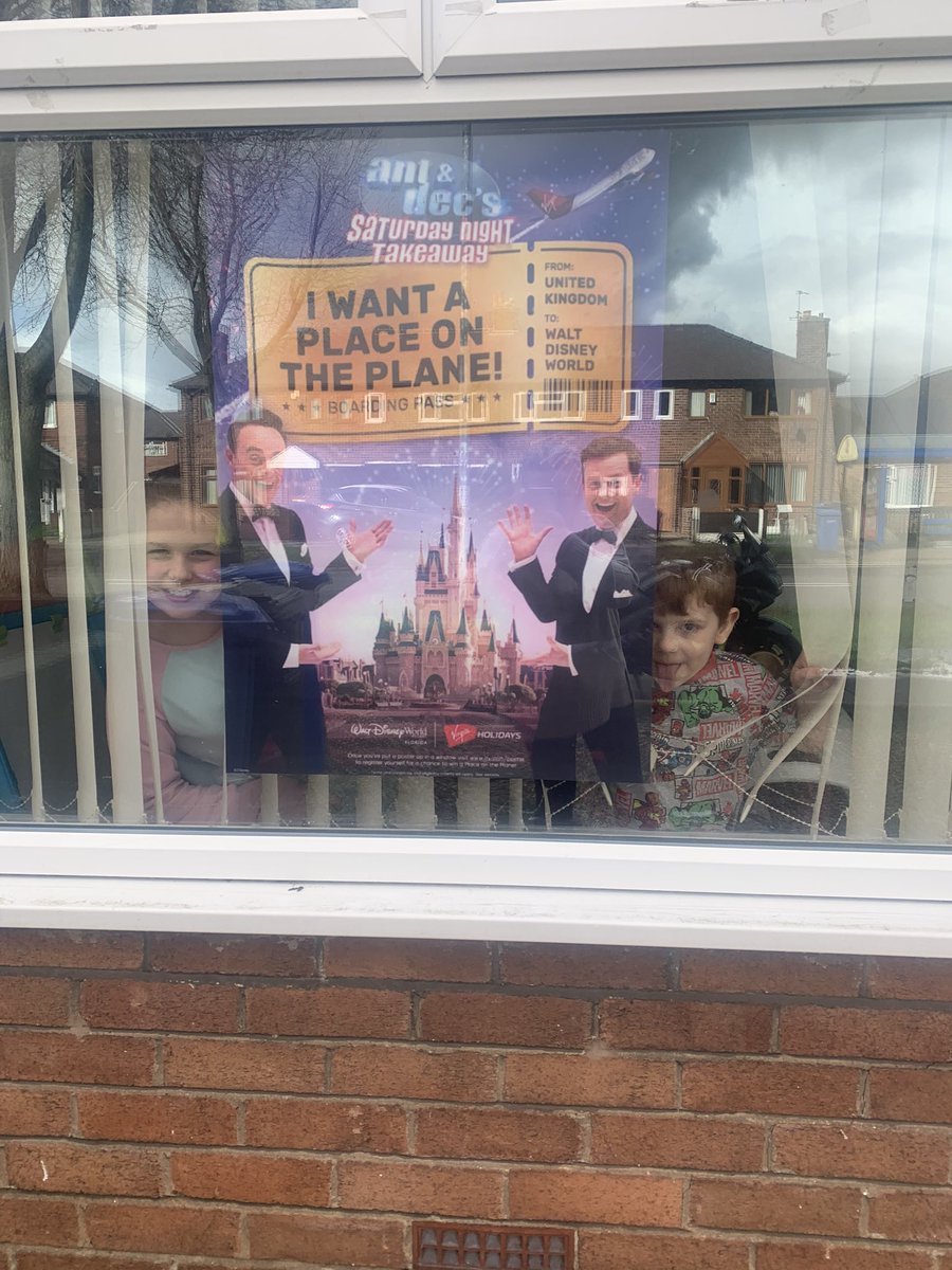 jenwills23's tweet photo. We would love a place on the plane ❤️ #A1posterforalltosee #florida #fingerscrossedformybabies  #SaturdayNightTakeaway https://t.co/Sr37wFYKDp