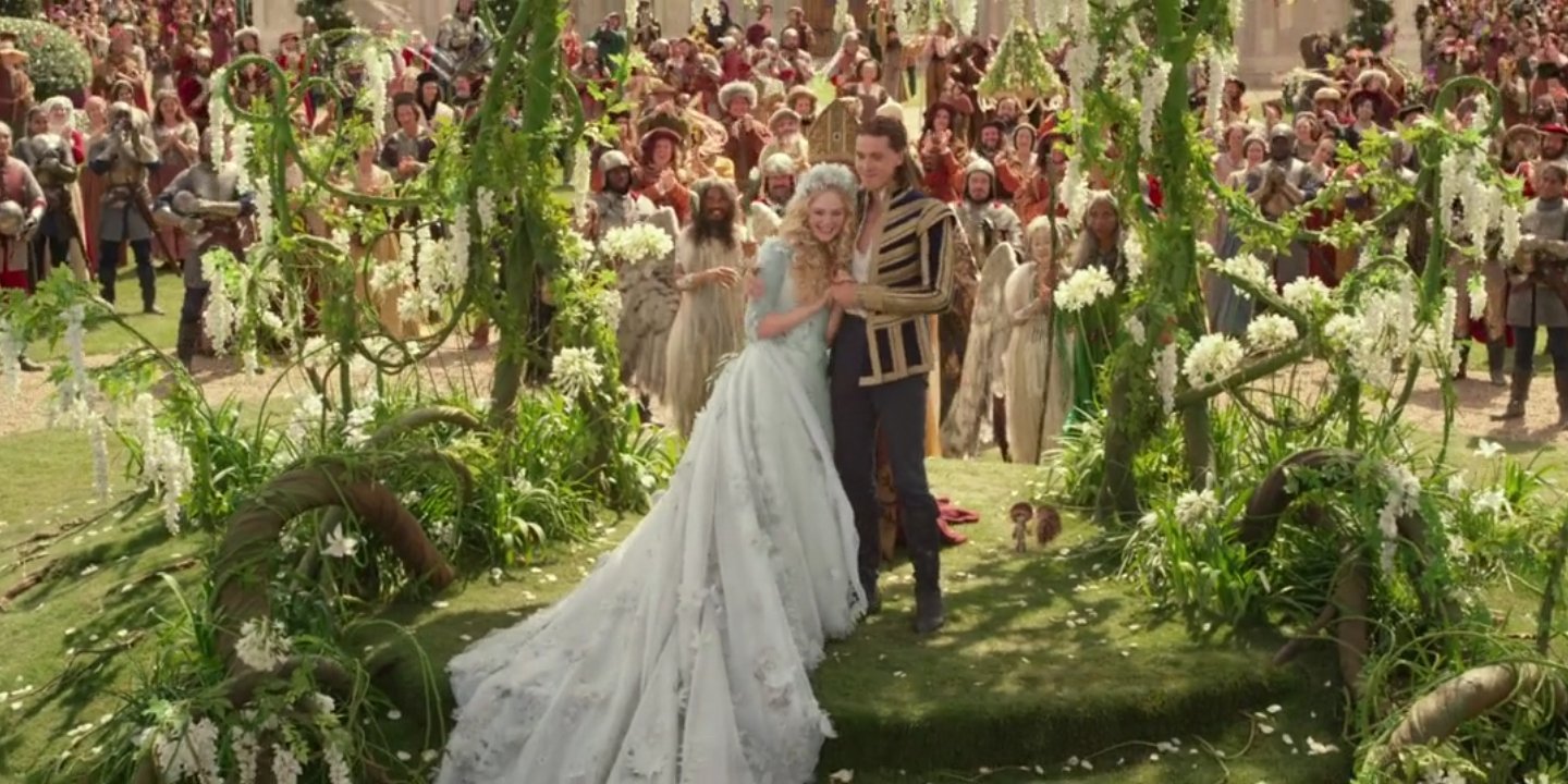 powerful fey⚡ on X: "The Best Movie Wedding✨💕 ✨Aurora ❤ Phillip✨ #MaleficentMistressOfEvil #Maleficent2 #AngelinaJolie #ellefanning #SleepingBeauty https://t.co/S31xjlctcg" / X