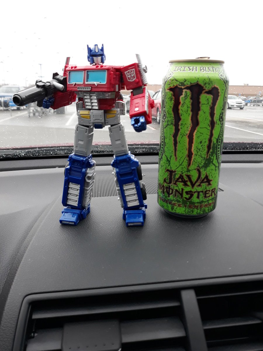 Ironhidensh's tweet image. &quot;Give Me some java or I&apos;ll take your freaking face!  ....wait, which continuity are we in?&quot;  #dashbot #deskbot #robotswithcoffee @RwCJesse @robotswcoffee