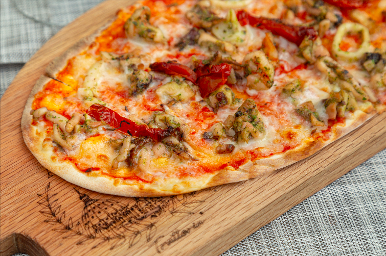 ADRTrattoria's tweet photo. Pide a @RappiMexico tus platillos, ¿Qué te parece una pizzeta justo a la puerta de tu casa u oficina? https://t.co/J3GWibpAQr