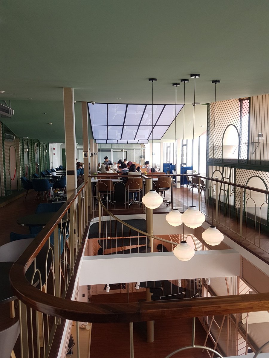 boondharireview's tweet photo. รีวิว co working space ย่านวังหลังจ้าา
สะดวกมากลงเรือที่ท่าวังหลัง ขึ้นลิฟมาชั้น4ถึงเลย
ราคาย่อมเยาว์ มีโปรโมชั่น ตอนที่เรามาใช้สิทธินักศึกษา 60บาท/2ชั่วโมง มีหมอนให้ยืมฟรี wifi ฟรี และมี cafe ขายเครื่องดื่มและพวกขนมมาม่าด้วย เป็นที่ทำงานและฆ่าเวลาที่ดีเลยจ้า แนะนำมากๆ #NAPLAB https://t.co/feLdC4mIVt