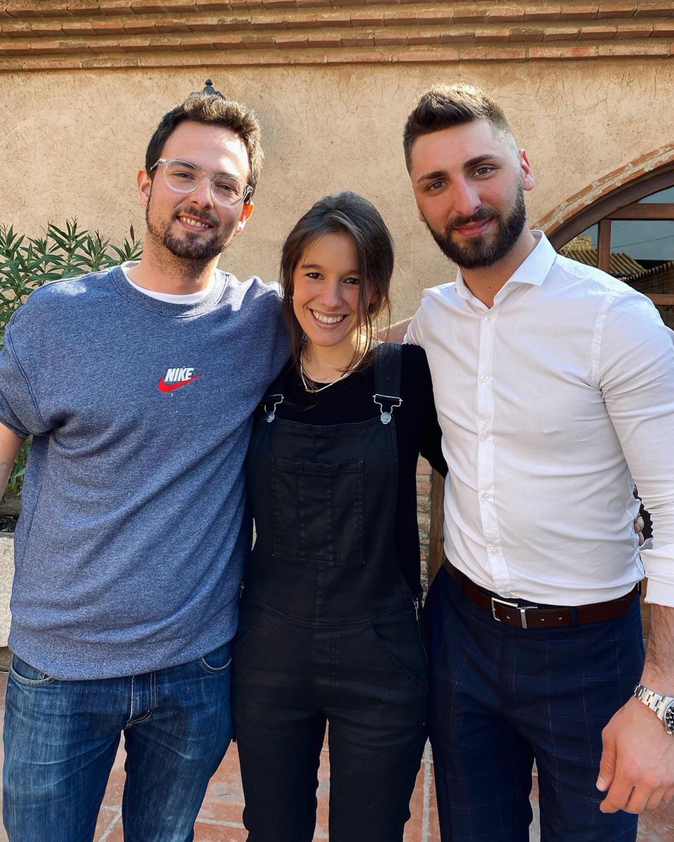 📸 La influencer Laura Santolaria, 'Theguestgirl' a Instagram, ha tornat, un any més, a #CalGanxo per gaudir en bona companyia de l'autèntica #calçotada. Gràcies per la visita!

👉 instagram.com/theguestgirl/

#Valls #calçotadaautèntica #FandeCalGanxo #slowfood