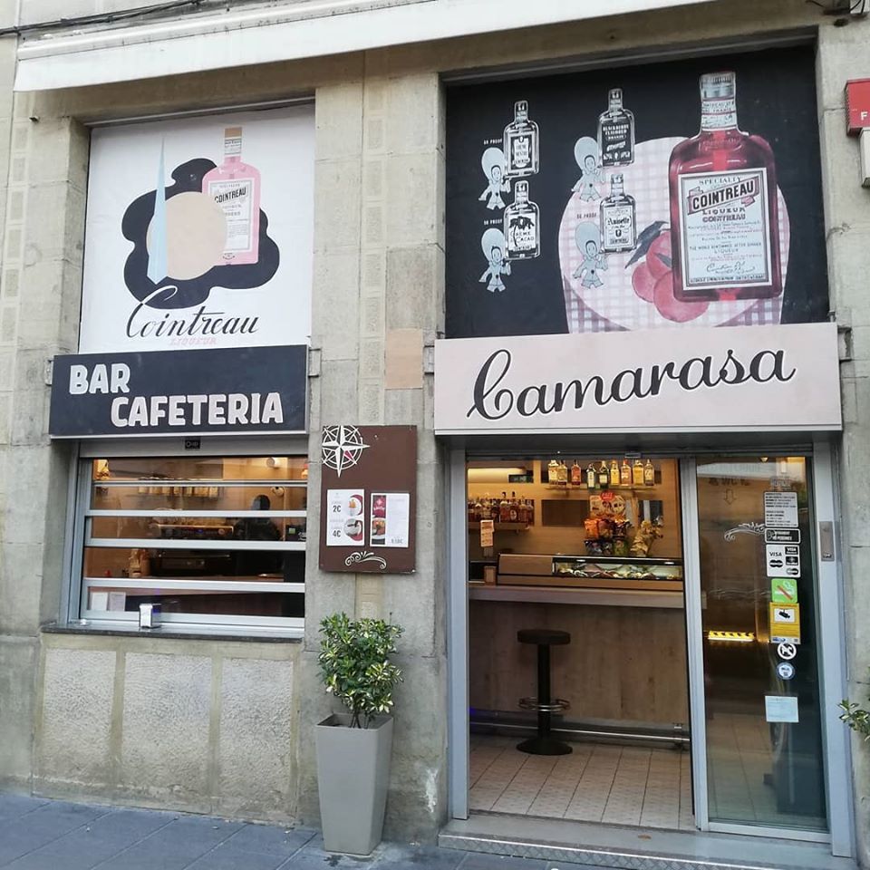 menjaribeure's tweet photo. Diferents establiments de #menjaribeuremanresa seran l'escenari aquests dies del rodatge dels nous capítols de la sèrie Hache, de #Netflix. Aquí podeu veure la històrica cafeteria Cafeteria Xaloc ambientada per a l'ocasió!
#rodatge #manresa #cafeteriaxaloc https://t.co/zumeNz4GOv